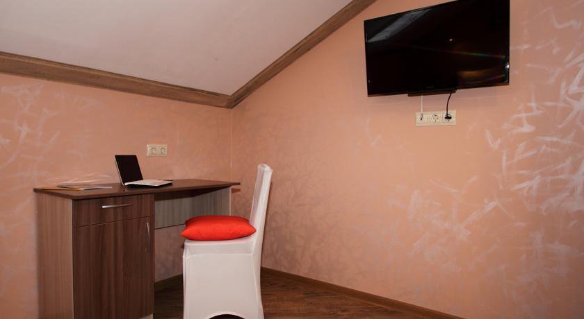 Апарт-отель London Apartment Hotel Новокуйбышевск-7